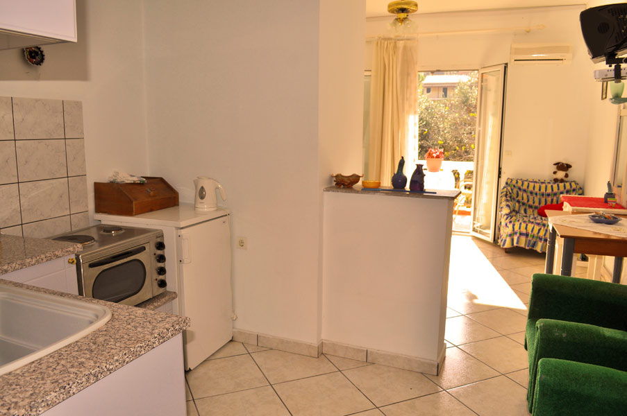 STUDIOS in the ground floor